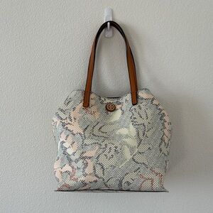 EUC Tory Burch Snakeskin Pattern Tote